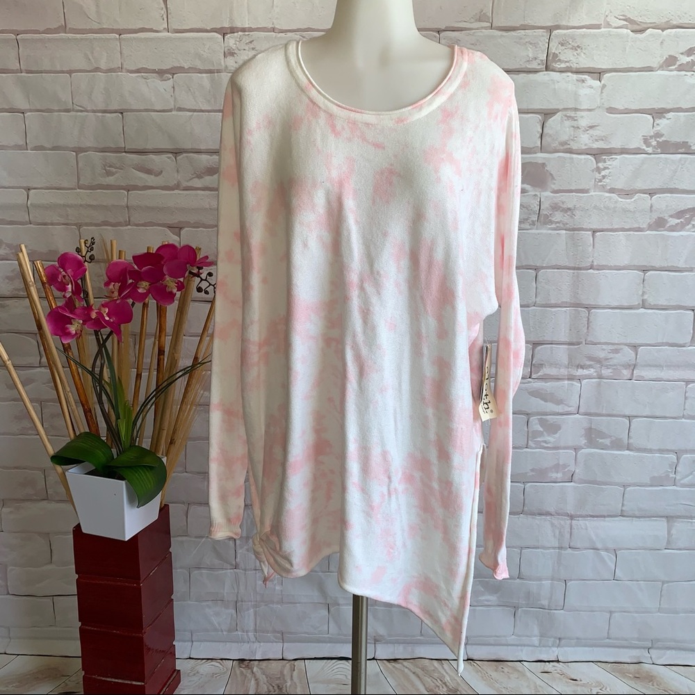 Cloth by Design Tie Dye Tunic Sweater NWT